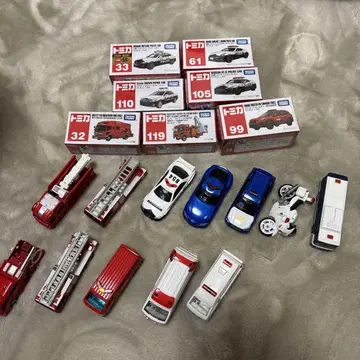 토미카 미개봉 포함 순찰차, 소방차, 구급차 긴급 차량 묶음 판매