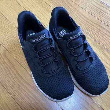 SKECHERS 스니커즈