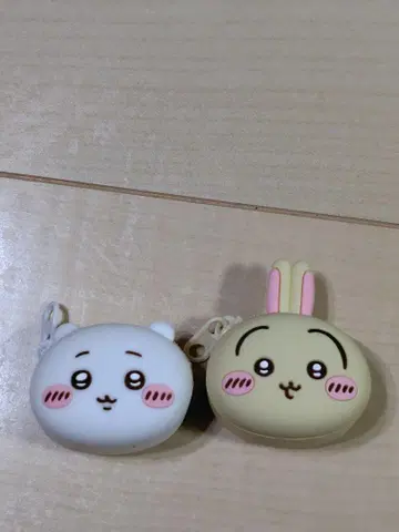 치이카와 실리콘 파우치