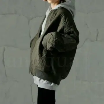안티카 MA-1 페이즐리 퀼팅 자켓 카키