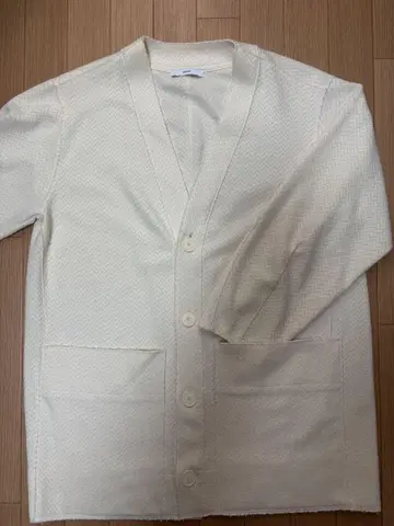 ASTRAT 아이보리 가디건