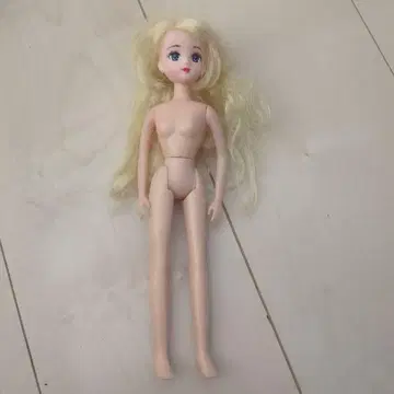 금발 장발 슬림 인형 리카짱/미사키짱 본체