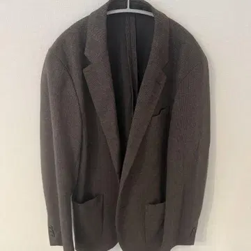 브라운 체크 무늬 테일러드 자켓