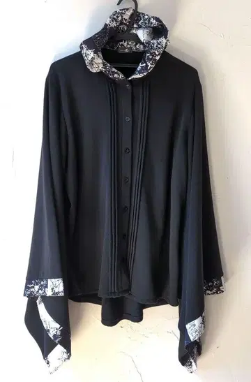 NieR 후리소데 플리스