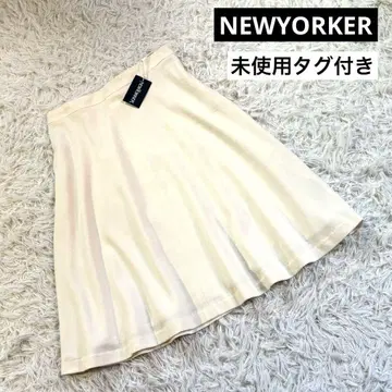 새상품 NEWYORKER 뉴요커 울 100% 플레어 스커트 크림