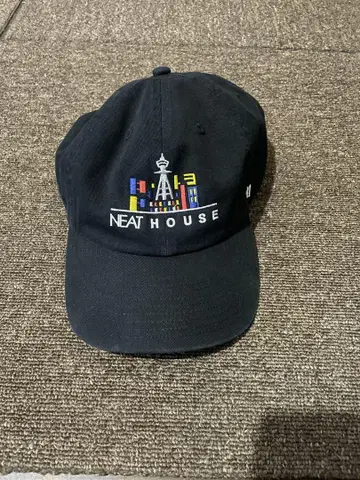 NEAT 47 오사카 한정판 캡