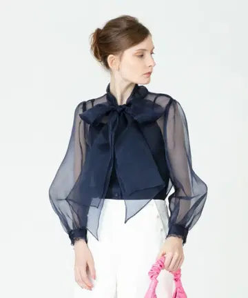 룰루윌비 네이비 오간자 리본 블라우스