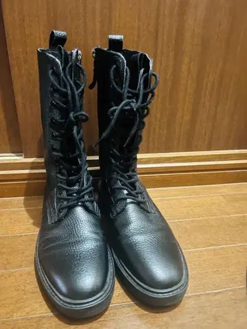 zara 여성용 가죽 블랙 하이컷 부츠 사이드 지퍼