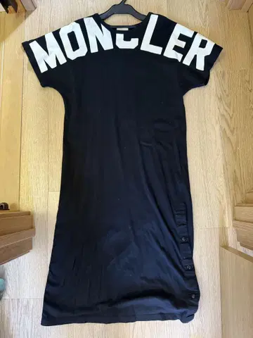MONCLER 로고 티셔츠 원피스 블랙