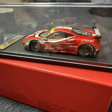 룩스마트 1/43 2014 페라리 458 이탈리아 GT2 #61