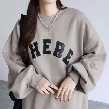 reca 속기모 칼리지 로고풍 맨투맨