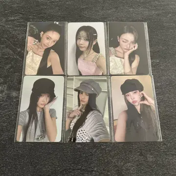 ILLIT bomb 럭키 드로우 트레이딩 카드