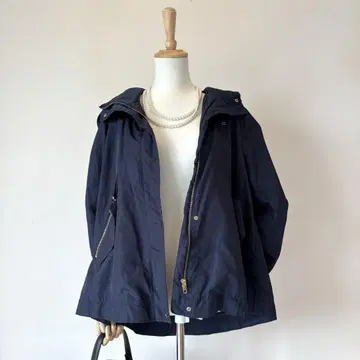 [ 새상품급 ] ZARA BASIC 마운틴 후드티 네이비 L 사이즈