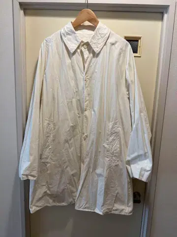 Chez VIDALENC 셰비달렌 코트 케이시