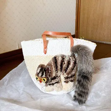 CAT IN DA HOUSE 복슬복슬 고양이 백