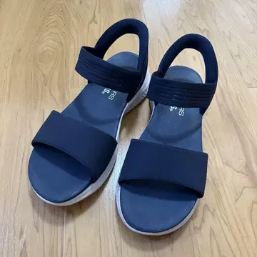 SKECHERS Slip-ins 샌들