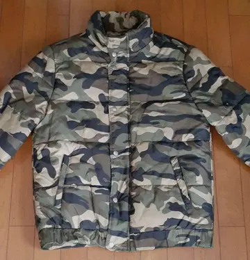 FOREVER21 카모 패턴 다운 자켓 M