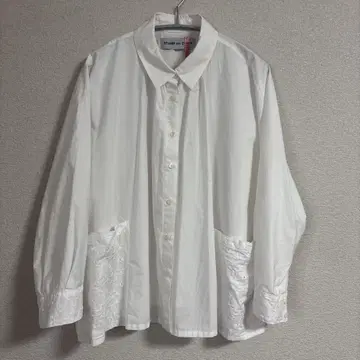 스탬프 앤 다이어리 블라우스