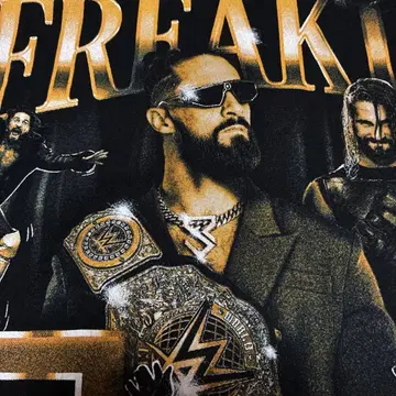 최신작 WWE 프로레슬링 세스 롤린스 BOXY T셔츠 몽타주