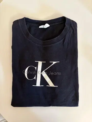 Calvin Klein Jeans 블랙 T셔츠 S/M