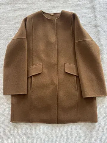 [새상품] 두지엠 클라세 노카라 코트