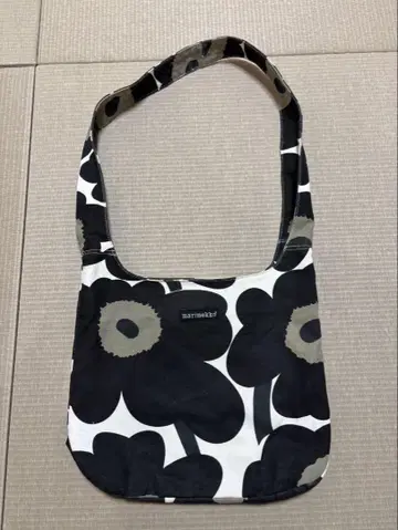 marimekko 플라워 패턴 숄더백