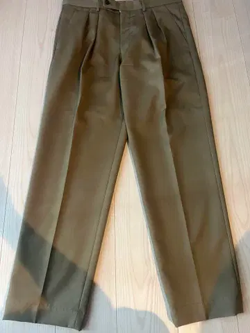 TOMORROWLAND 울 슬랙스