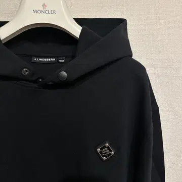 J.LINDEBERG 후드티