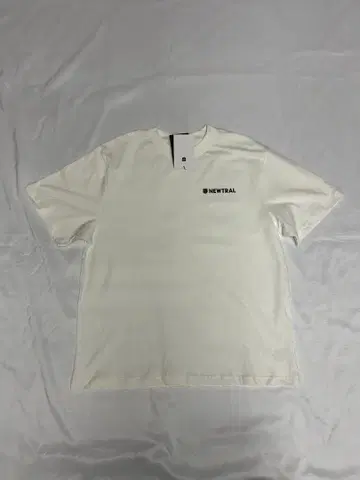 [ 새상품 ] NEWTRAL CHEST_LOGO T