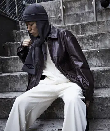 FREAK'S STORE/프릭스스토어 페이크 레더 블루종