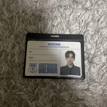 ONEDOOR 멤버십 카드 재현 증명 사진 포함