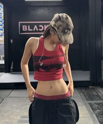 Jennie ruby 탱크탑