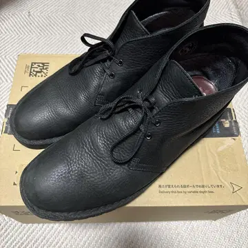 CLARKS BEAMS 블랙 처카 부츠 UK 10