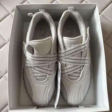 [ 택 포함 ] FILA x OJOS ECHAPPE VC 휠라 x 오호스