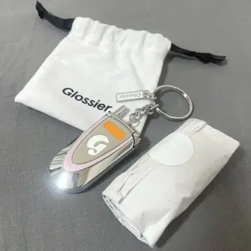 LA 매장 한정판 Glossier 그로시에 키링 휴대용