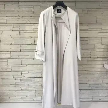 나노 유니버스 화이트 롱 코트 벨트 포함