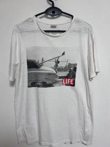 LFT 흑백 사진 T셔츠 EUR/MEX 42