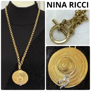 VINTAGE NINA RICCI STRAW HAT NECKLACE
