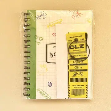 NCT DREAM 코멘터리 북 & 러기지 택 런쥔