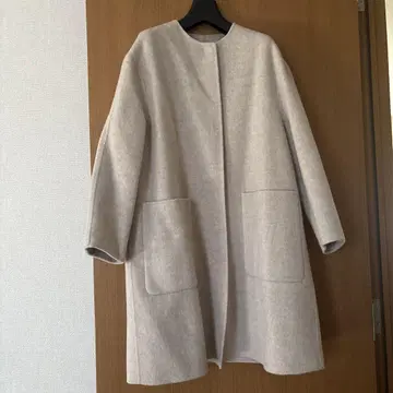 theory luxe 베이지 노카라 코트
