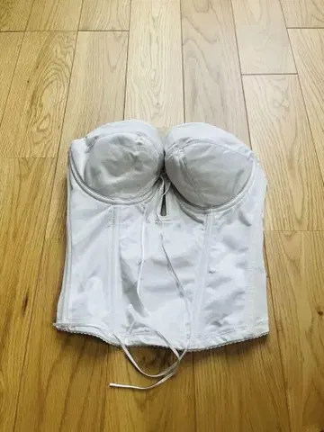 BRIDAL BEAUTE 백 리스 뷔스티에 F70 브라이덜 보떼