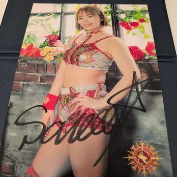 Sareee 친필 사인 포트레이트 스타덤 WWE 여자 프로레슬링 디아나