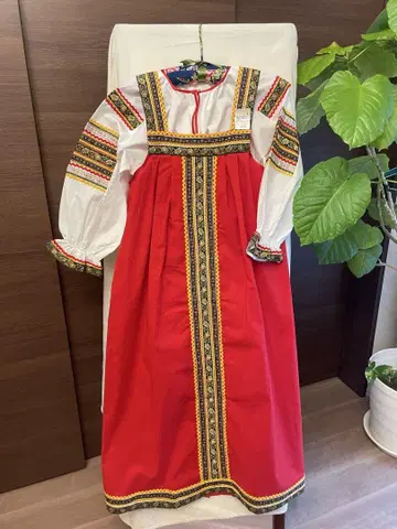 러시아 민족 의상 빨간색 사라판 코스프레