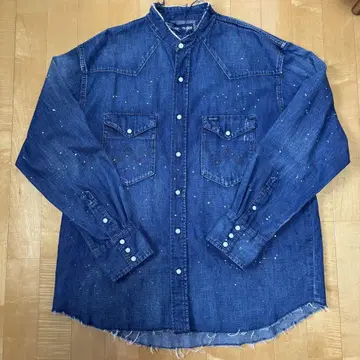 Wrangler 데미지 가공 데님 셔츠