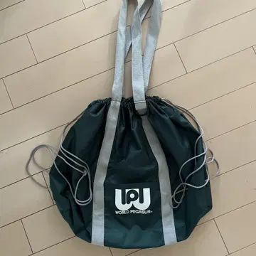 WORLD PEGASUS 다크 그린 냅색