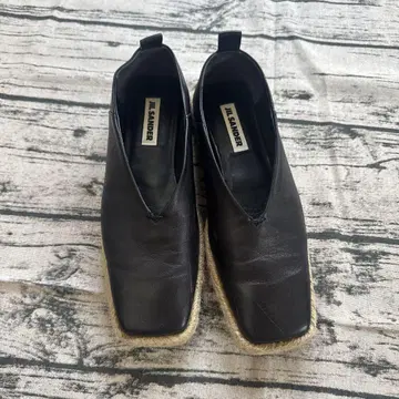 JIL SANDER 블랙 플랫슈즈 37
