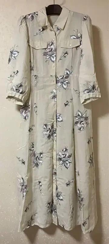 그레이스 콘티넨탈 꽃무늬 자수 셔츠 드레스 크림색 38