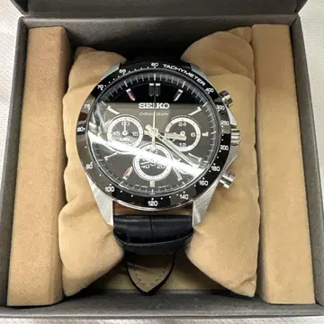 SEIKO 크로노그래프 손목시계 블랙