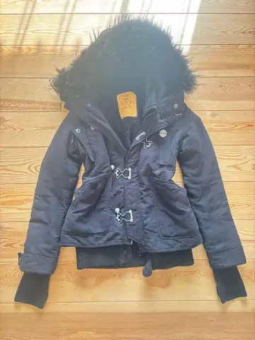 퍼 달린 모즈 코트 블랙