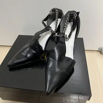 무루아 변형 힐 펌프스